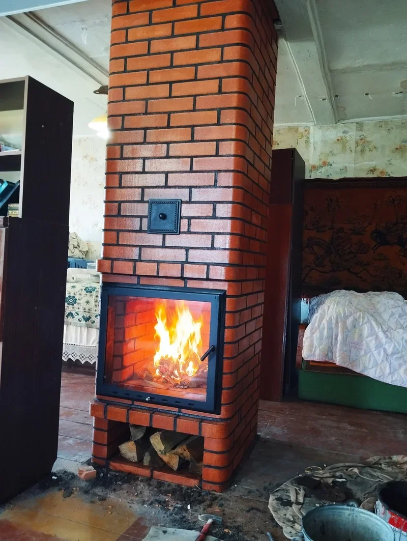 Дверца для камина Эконом: установленная дверца, фото 3 из 39